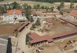 Pomozte_opravit_střechu_pro_koně