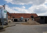 Pomozte_opravit_střechu_pro_koně